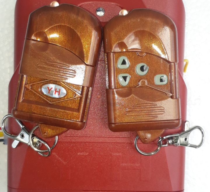 Hộp điều khiển YH